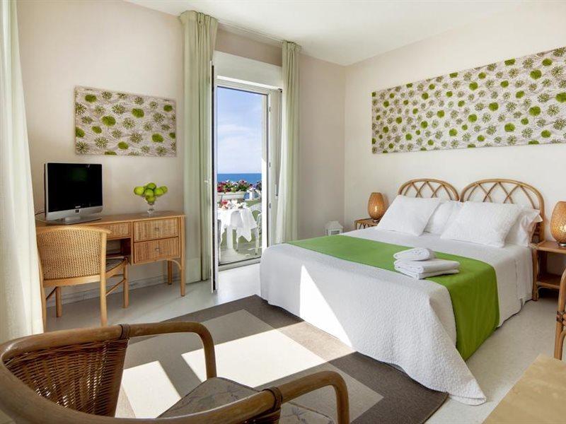 סקוליטי Hotel Mida מראה חיצוני תמונה